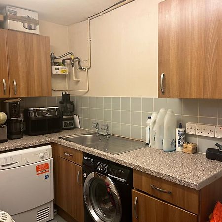 Queenomega'S Home Stay Londres Extérieur photo