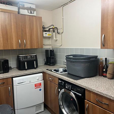 Queenomega'S Home Stay Londres Extérieur photo