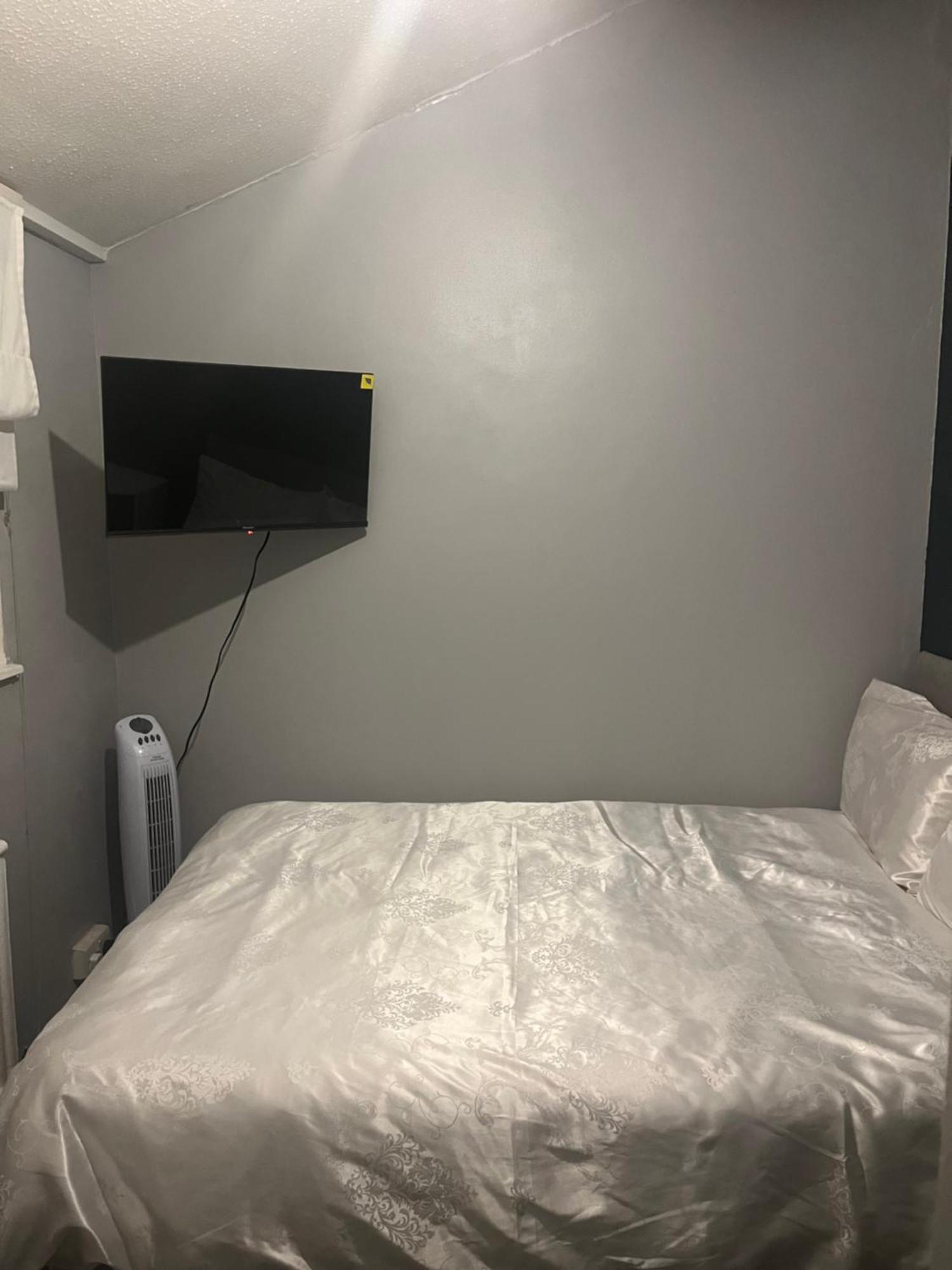 Queenomega'S Home Stay Londres Extérieur photo